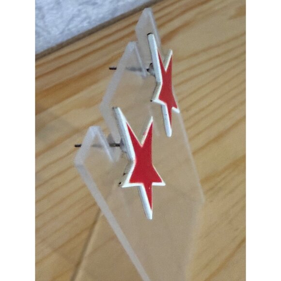 Red Star Shaped Enamel Stud Earrings For Women - Picture 2 of 6